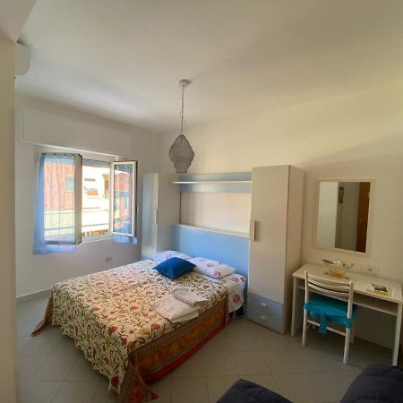 Raggi Di Sole Hotel Monterosso al Mare Buitenkant foto